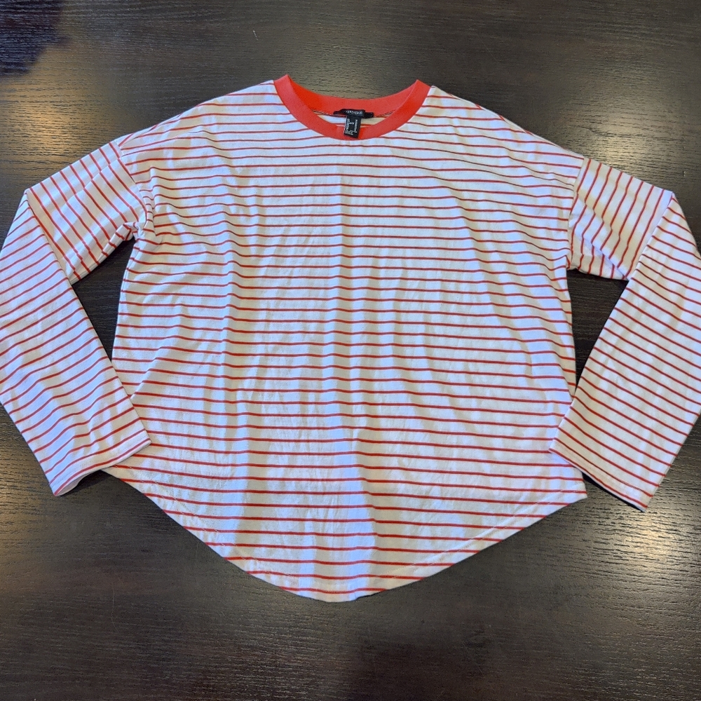 Forever 21 Long Sleeve Top Size Medium